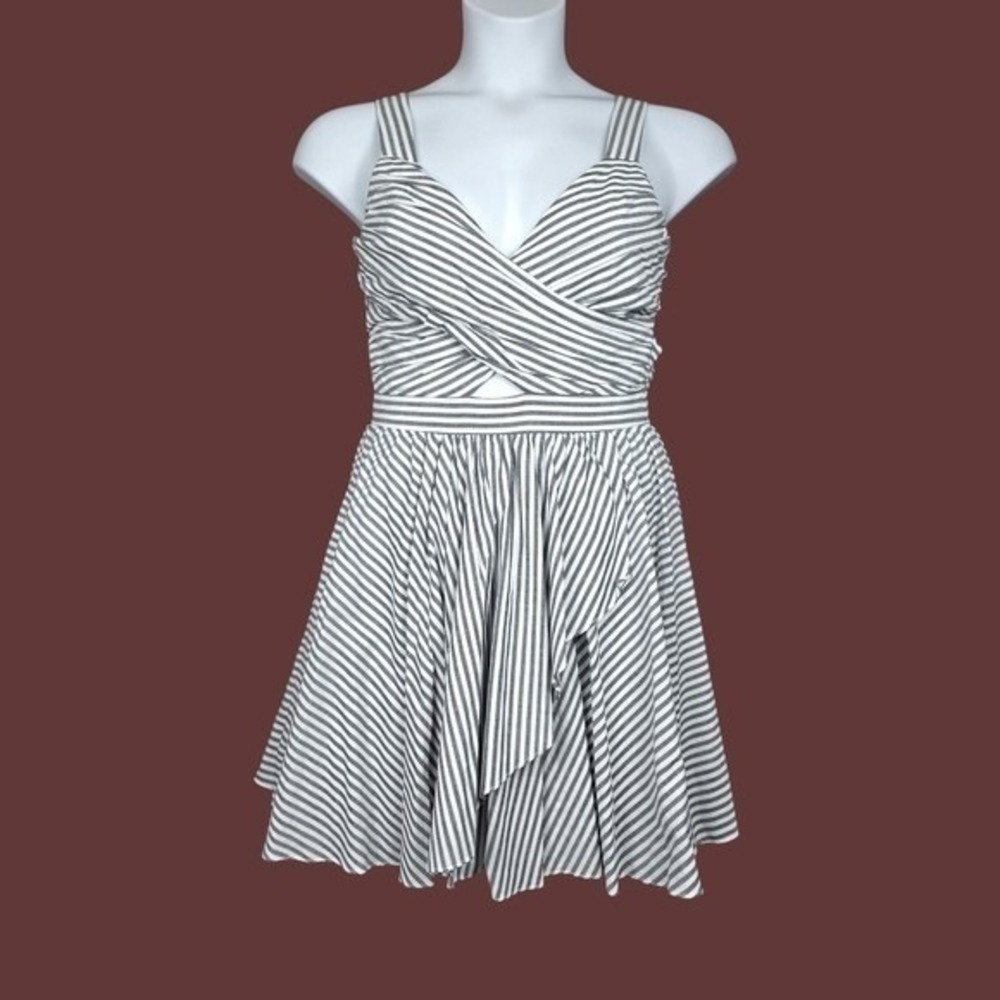 BCBGeneration Womens Black White Stripe Cutout Fit & Flare Mini Dress Size 6 NWT